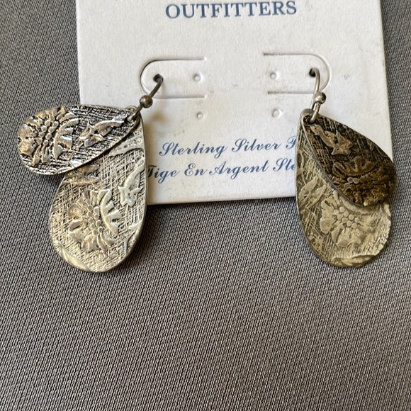 American Eagle Outfitters earrings - Picture 5 of 8
